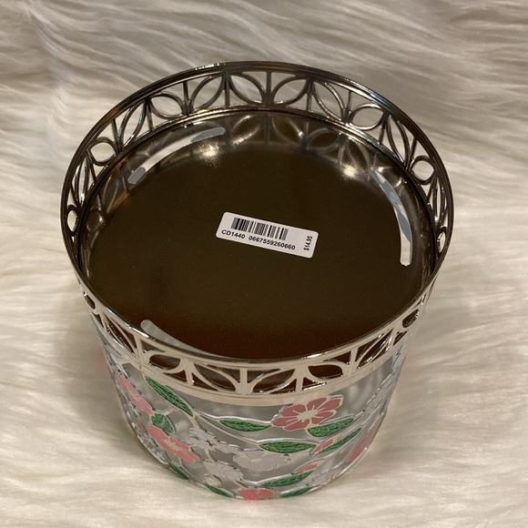 “FLORAL TOSS” Spring & Summer Pink/Green/White Colors, 3-Wick Candle Holder, NWT - Picture 3 of 8